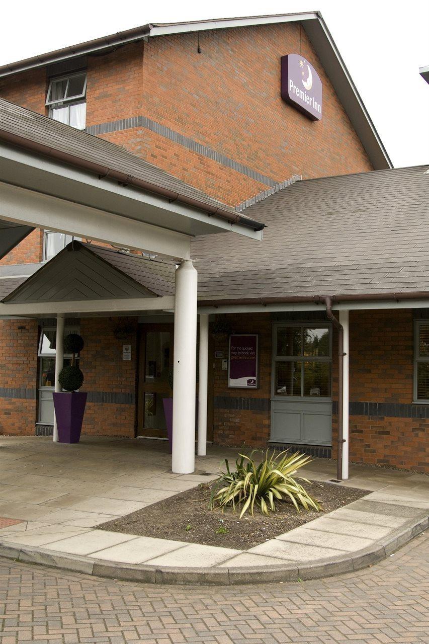 Premier Inn Sheffield Arena Exterior foto