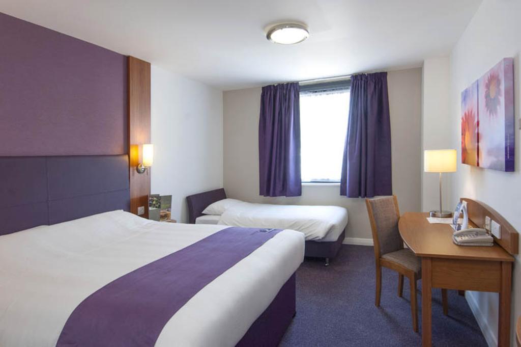 Premier Inn Sheffield Arena Habitación foto