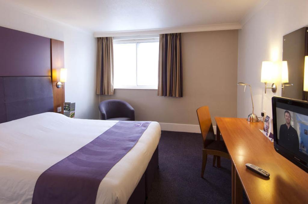 Premier Inn Sheffield Arena Habitación foto