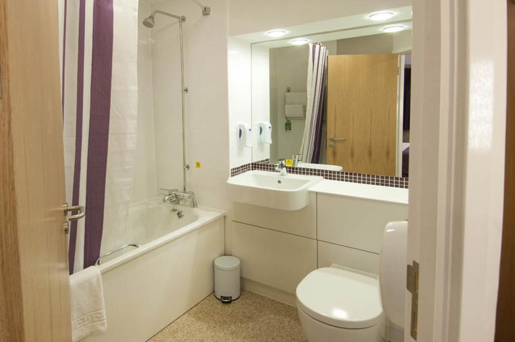 Premier Inn Sheffield Arena Habitación foto